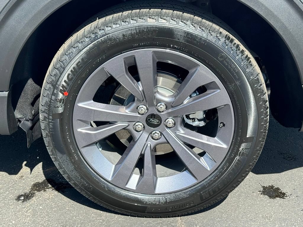 New 2026 Ford Explorer Active w/ Active Comfort Package AWD/4WD image 45