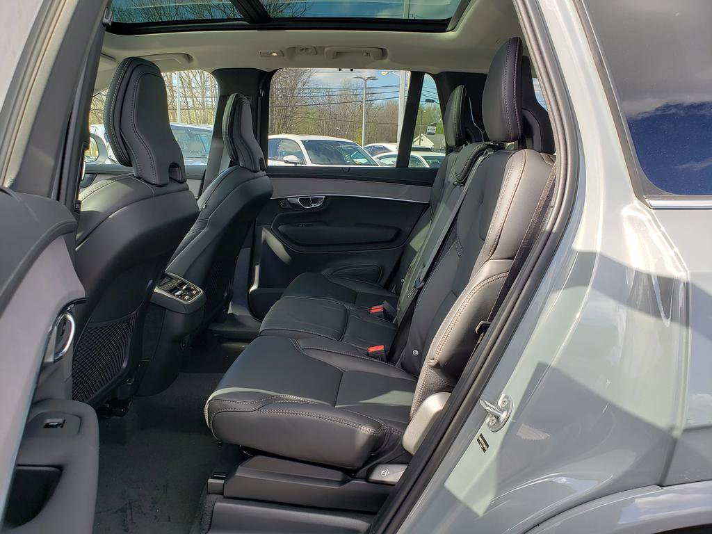 New 2026 Volvo XC90 B6 Ultra w/ Protection Package AWD/4WD image 8