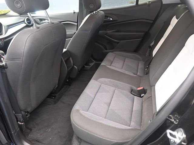 Used 2024 Chevrolet Trax LS image 15