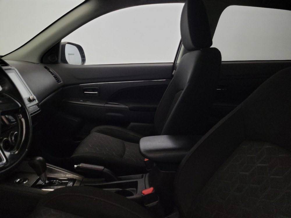 Used 2021 Mitsubishi Outlander Sport SE AWD/4WD image 17