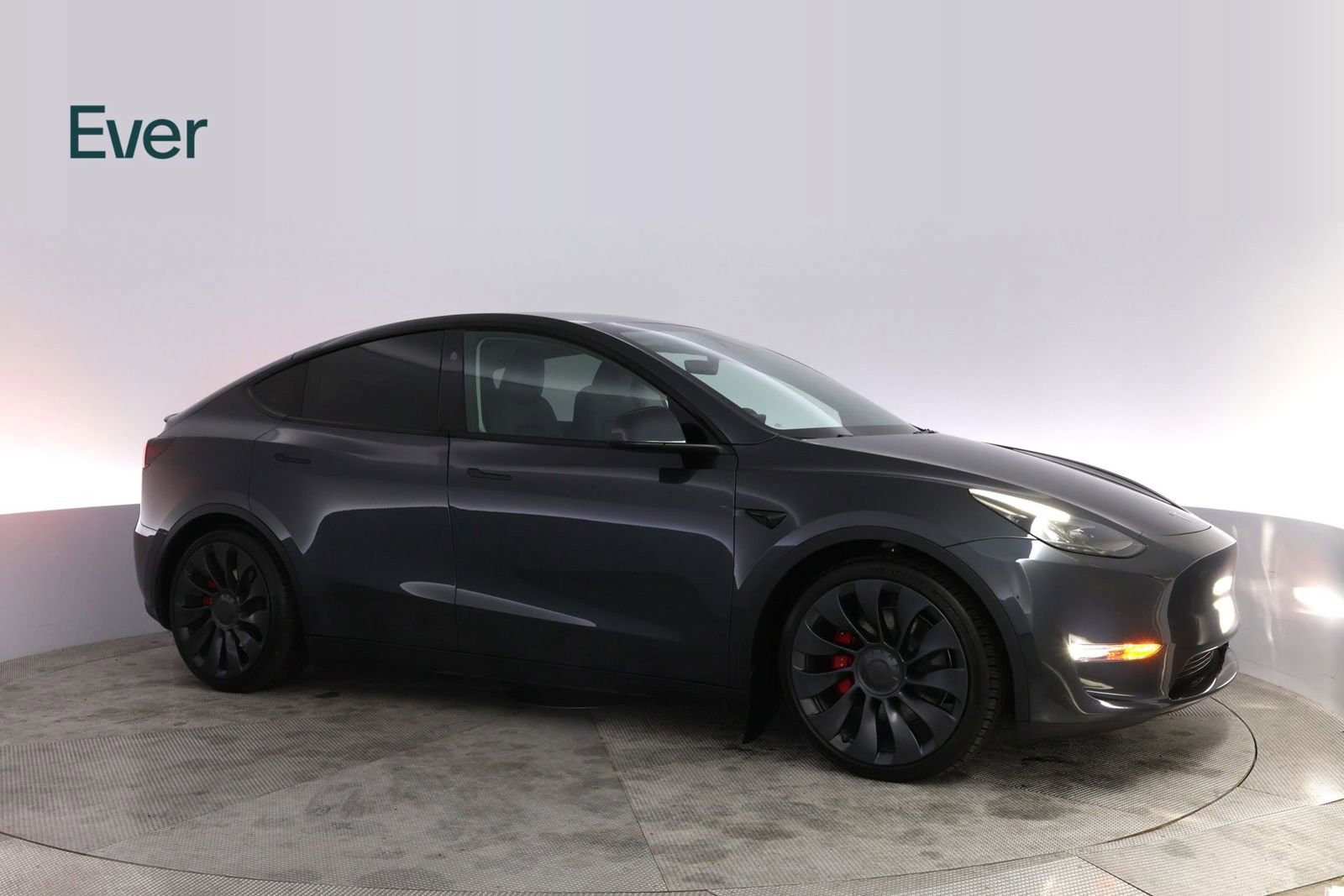 Used 2024 Tesla Model Y Performance AWD/4WD image 14