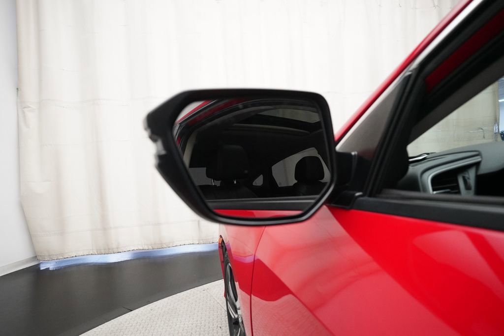 Used 2017 Honda Civic Touring image 24