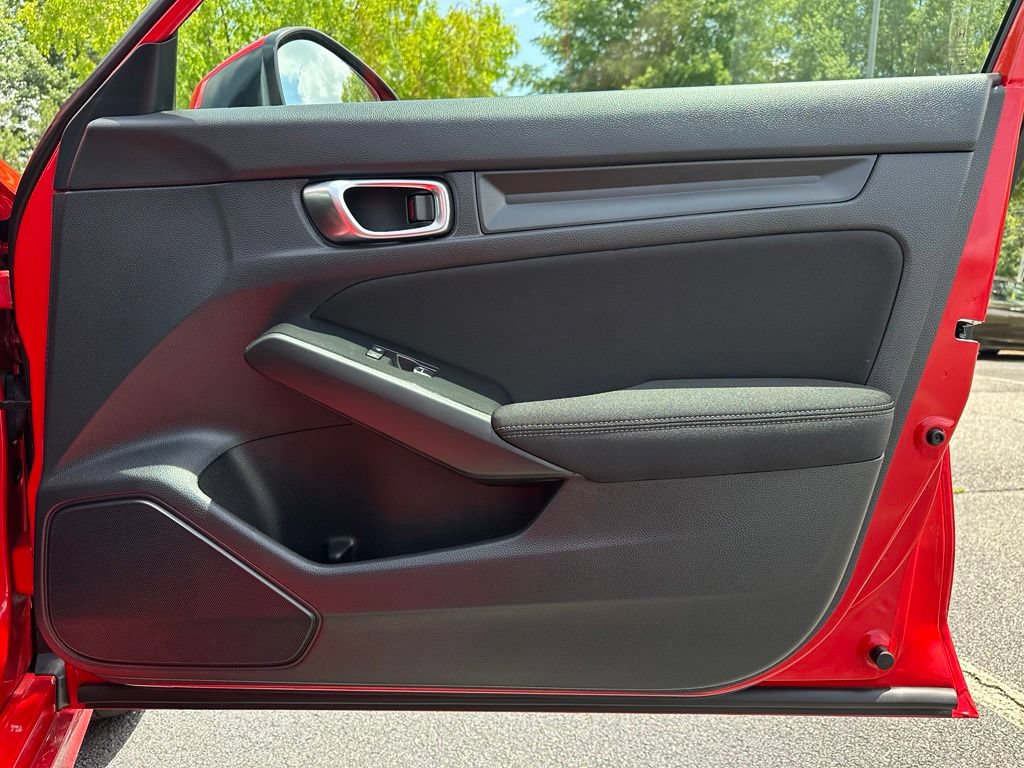 Certified 2025 Honda Civic LX image 29