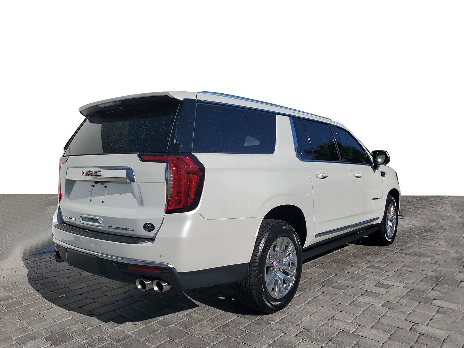 Certified 2022 GMC Yukon XL Denali image 6