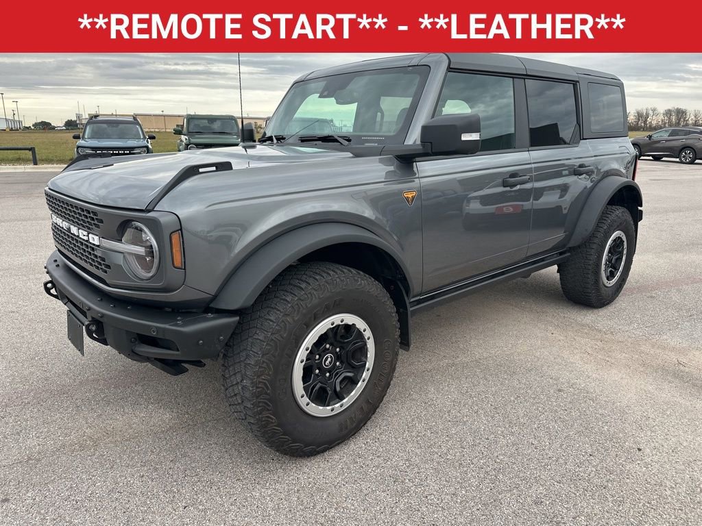 Used 2022 Ford Bronco Badlands image 3