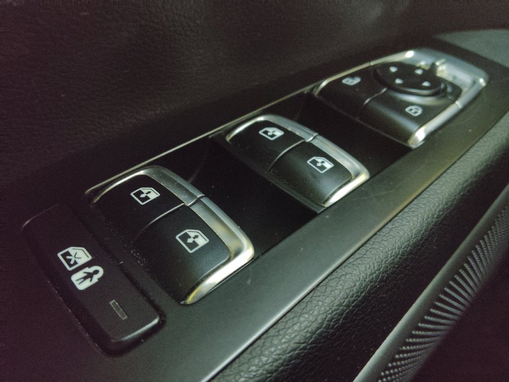 Used 2022 Kia Telluride EX w/ EX Premium Package FWD image 27