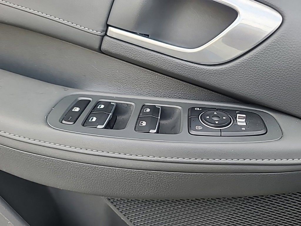 Used 2020 Hyundai Sonata Limited image 14