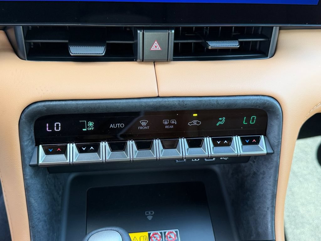 New 2026 Lexus IS 350 F Sport AWD/4WD image 19