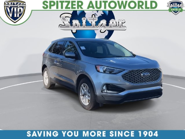 Used 2024 Ford Edge SEL w/ Convenience Package AWD/4WD image 3