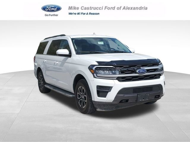 Used 2023 Ford Expedition Max XLT image 1