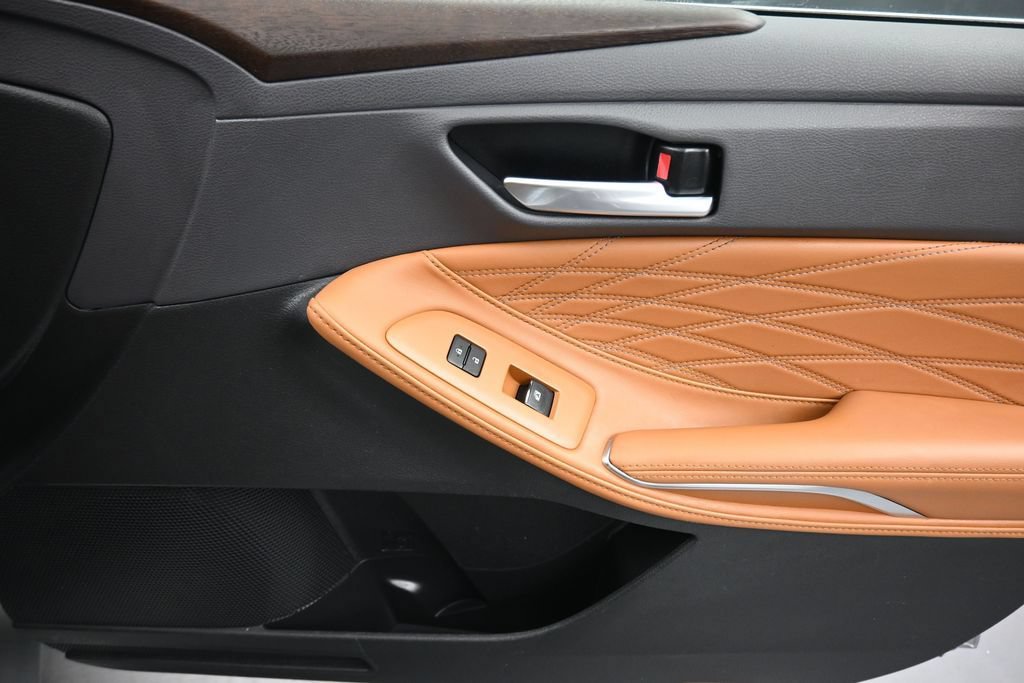 Used 2021 Toyota Avalon Limited w/ Advanced Safety Package FWD image 41