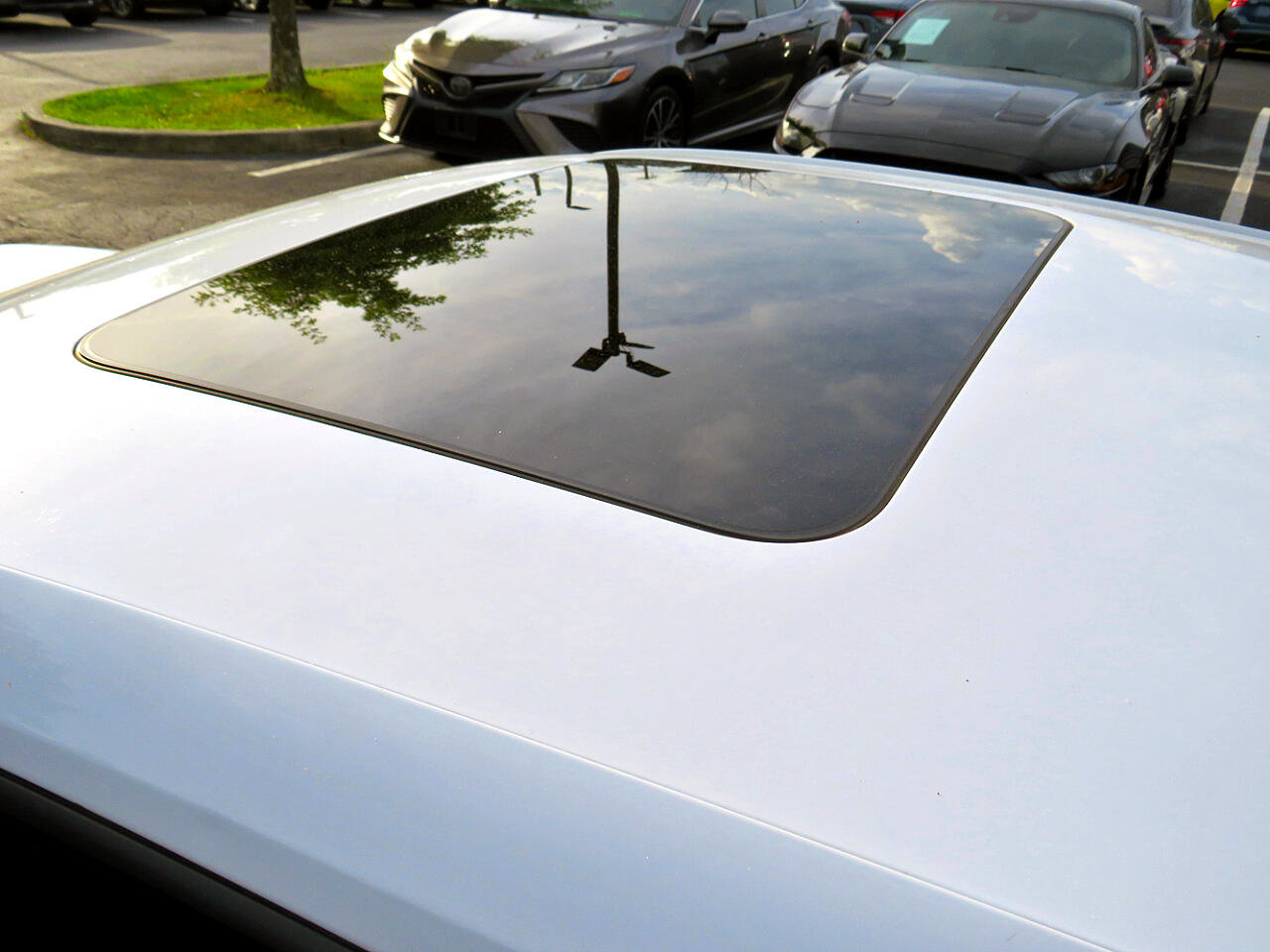 Used 2021 Chevrolet Camaro SS image 12