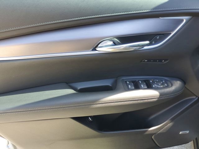 Certified 2024 Cadillac XT6 Luxury image 20