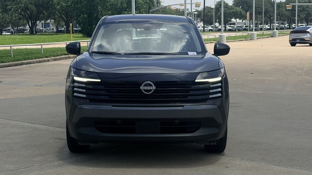 Used 2025 Nissan Kicks S FWD image 3