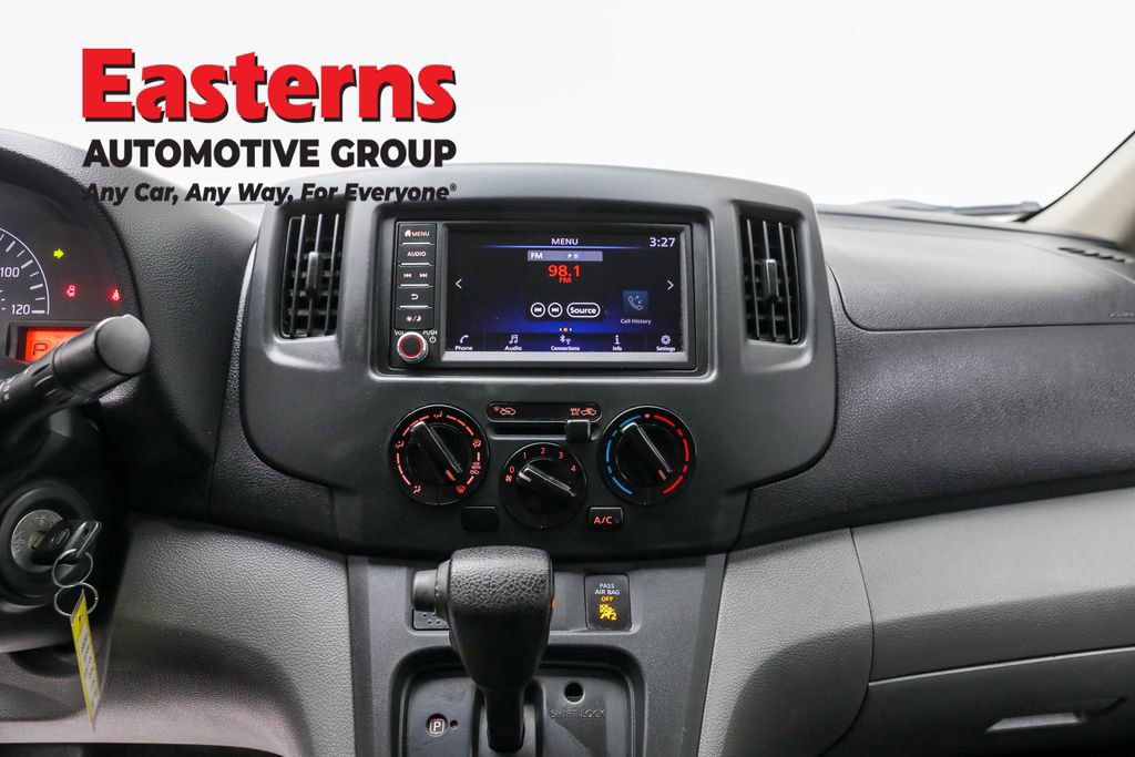 Used 2021 Nissan NV200 S image 12