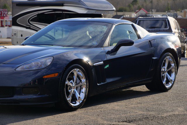 Used 2013 Chevrolet Corvette Grand Sport w/ 2LT Preferred Equipment Group image 24