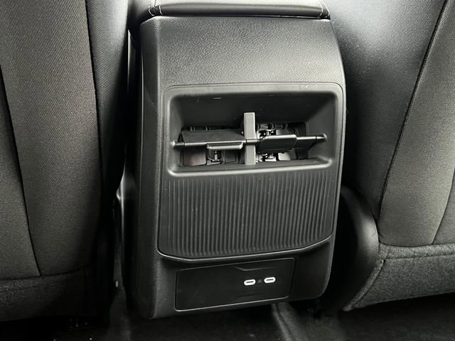 New 2026 Jeep Cherokee Laredo image 31