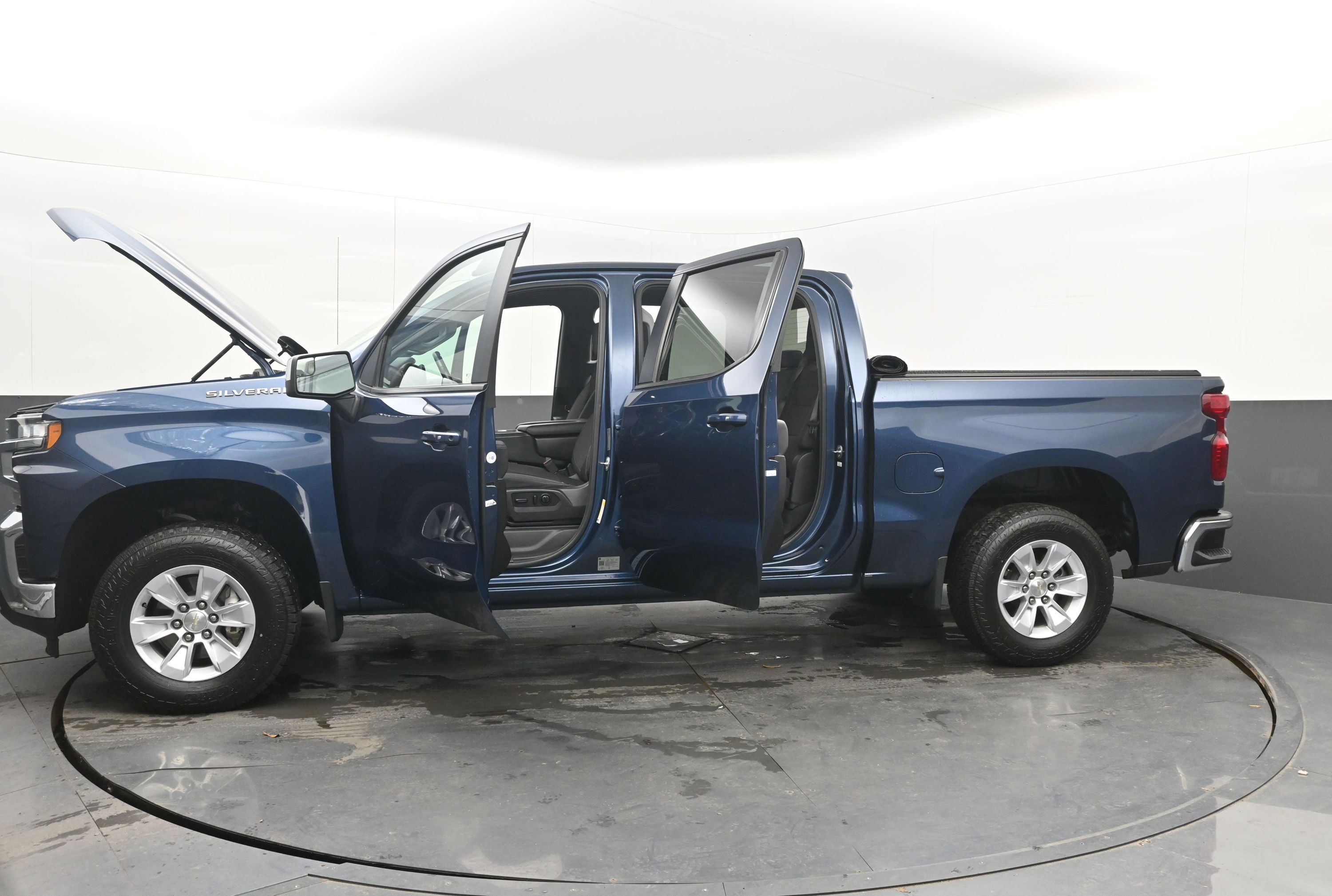 Used 2019 Chevrolet Silverado 1500 LT w/ All-Star Edition image 43