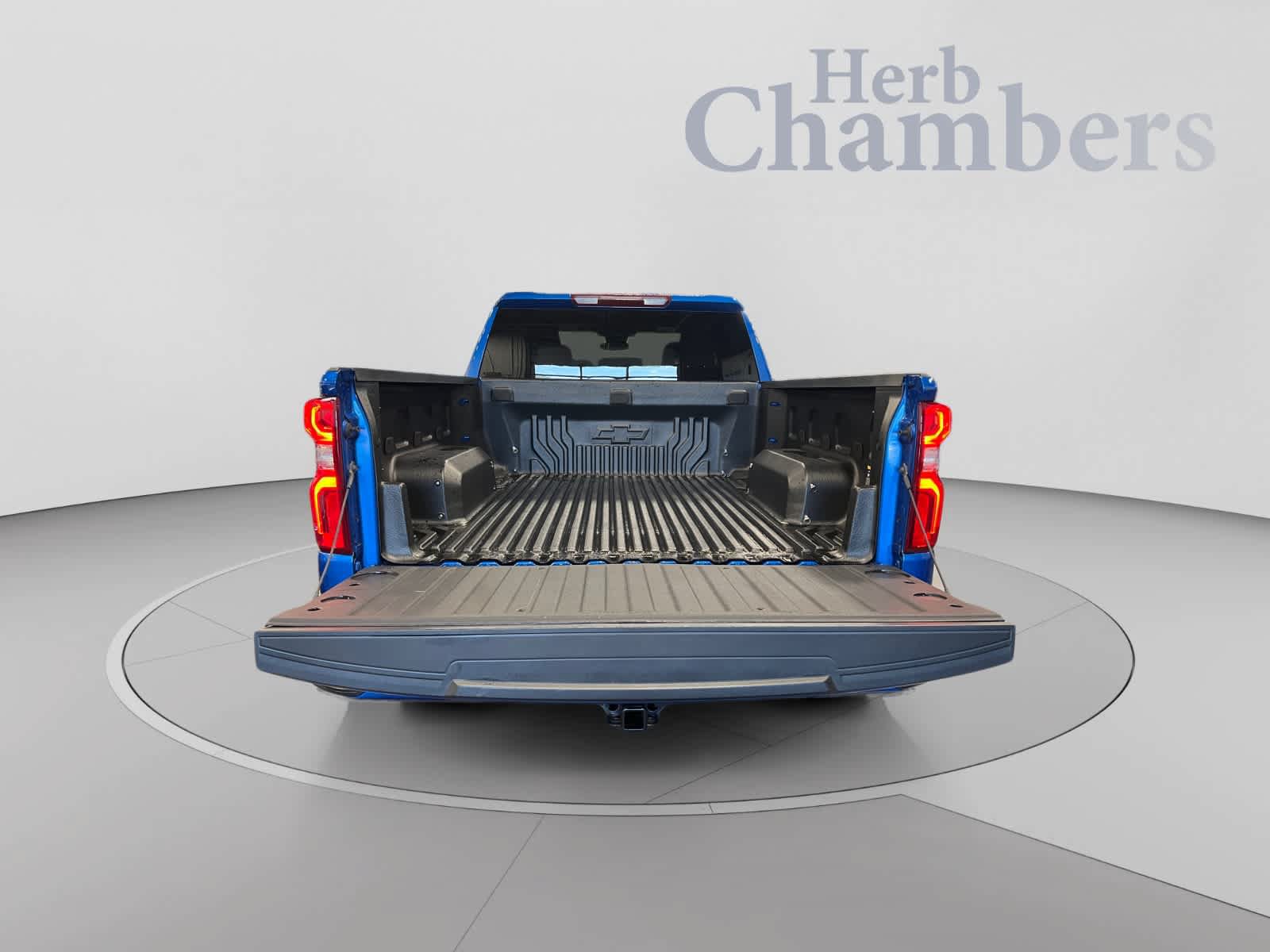 Certified 2023 Chevrolet Silverado 1500 RST w/ LPO, Dark Essentials Package AWD/4WD image 7