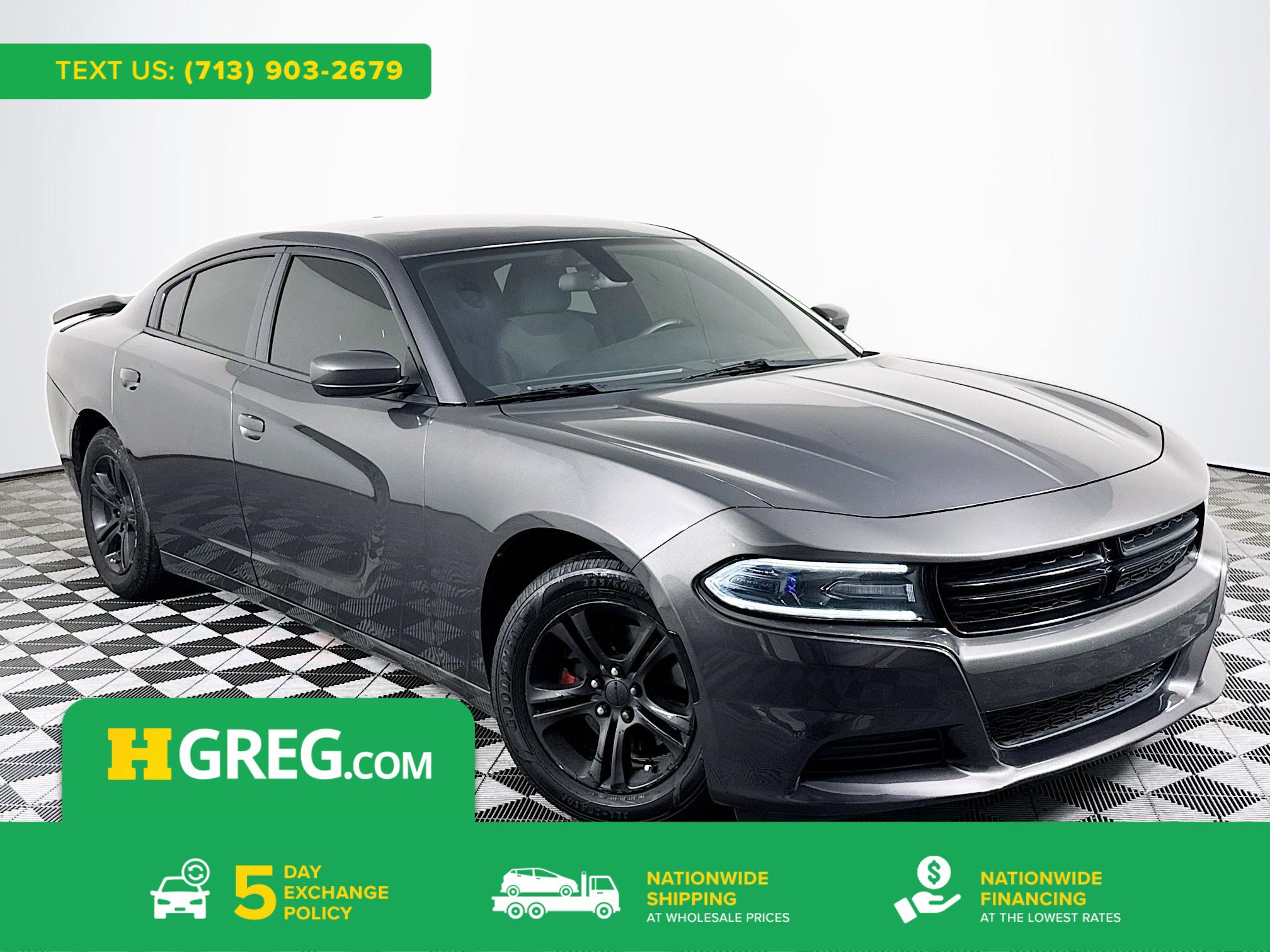 Used 2018 Dodge Charger SXT image 1