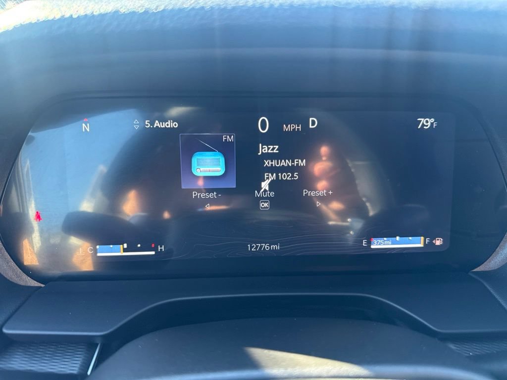 Used 2024 Jeep Grand Cherokee L Altitude RWD image 19