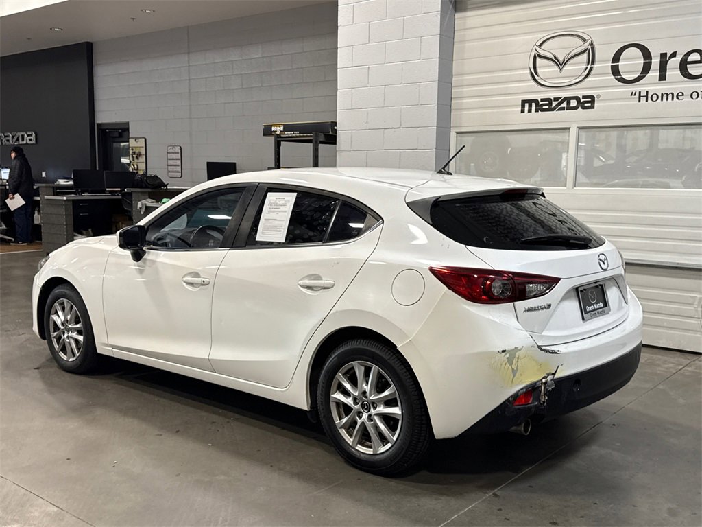 Used 2016 MAZDA MAZDA3 i Sport w/ Preferred Equipment Package image 20