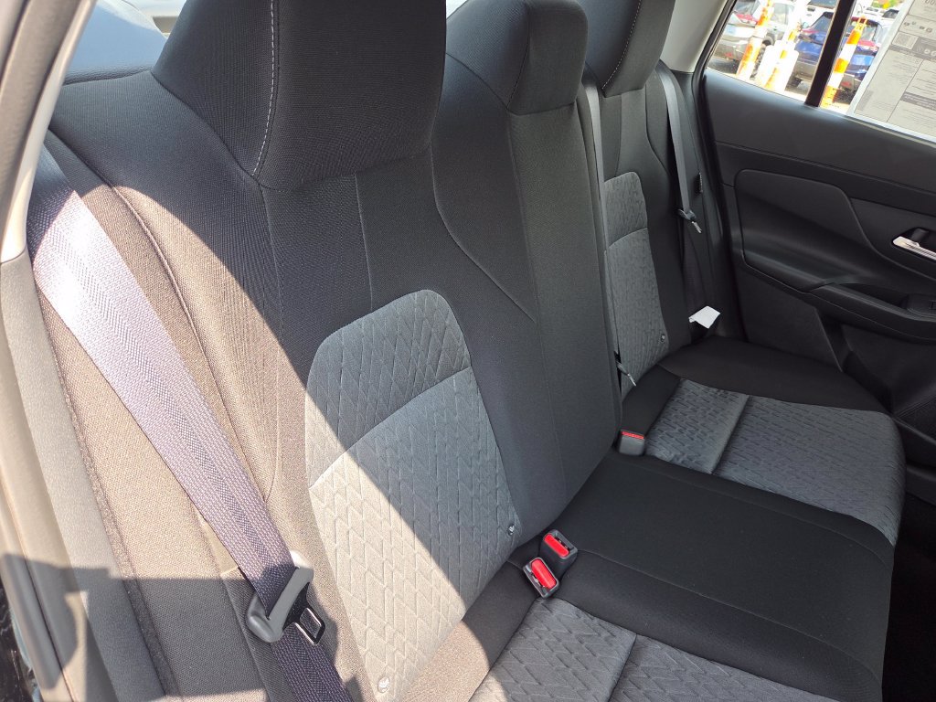 New 2027 Nissan Sentra SV w/ SV Convenience Package FWD image 27