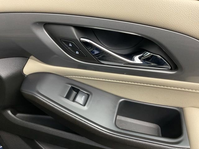 Certified 2022 Chevrolet Traverse LS FWD image 25