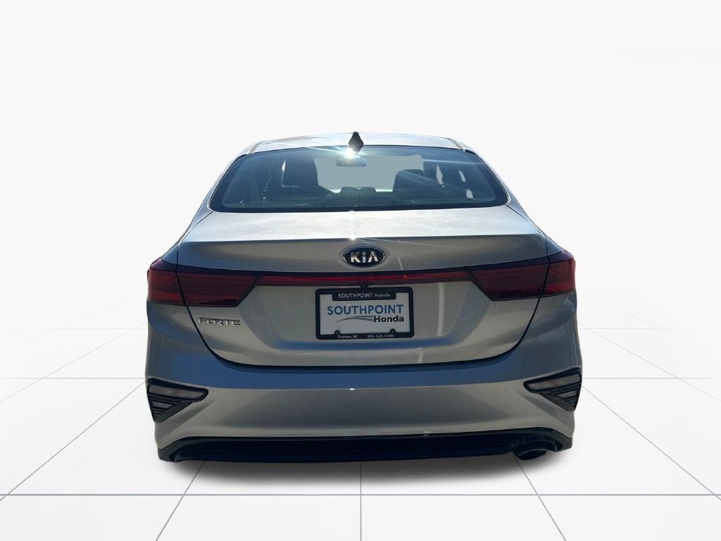 Used 2020 Kia Forte LXS FWD image 7