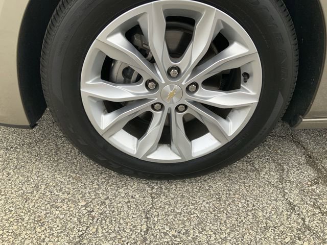 Used 2024 Chevrolet Malibu LT image 10