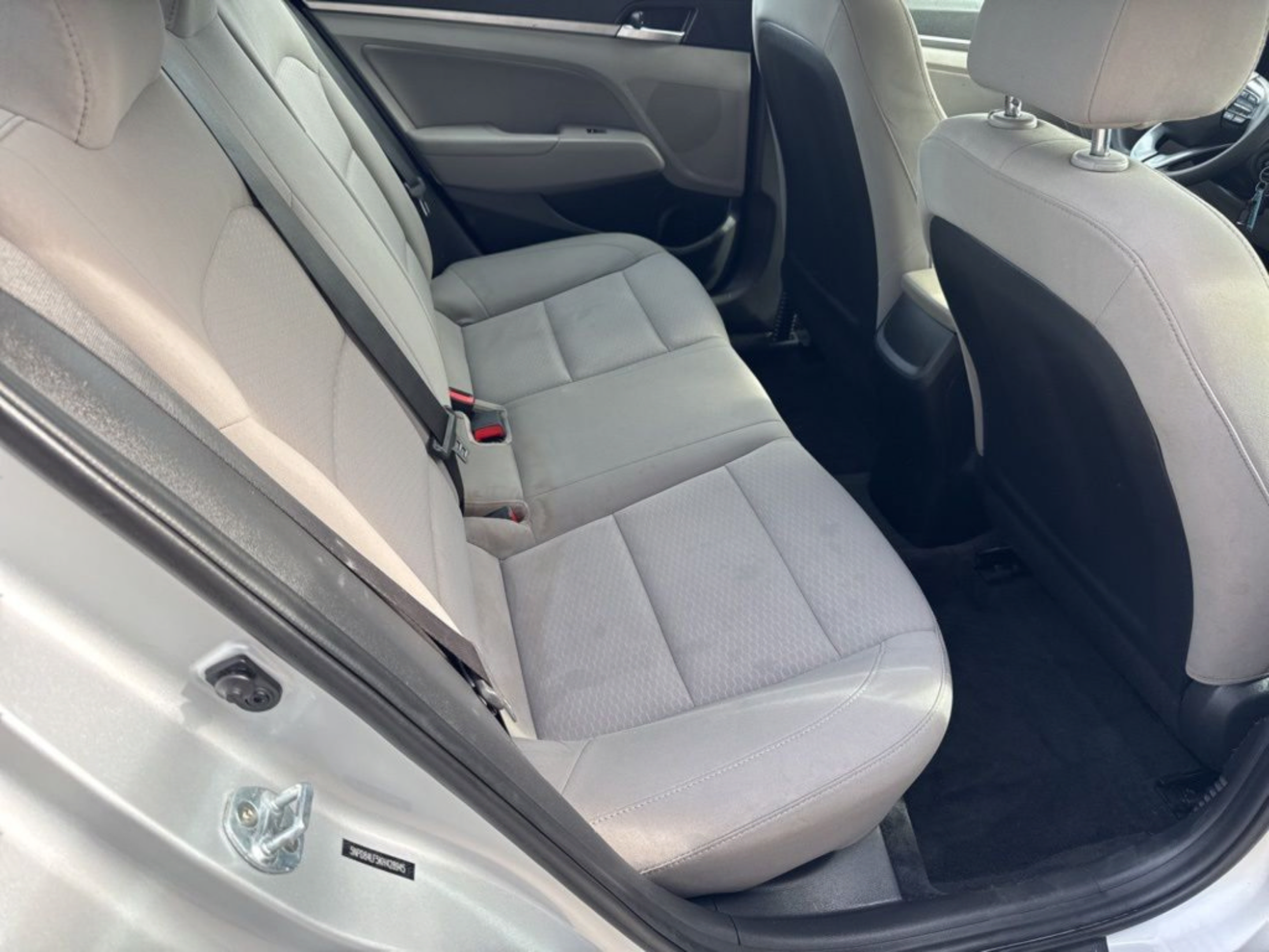 Used 2019 Hyundai Elantra SEL FWD image 21