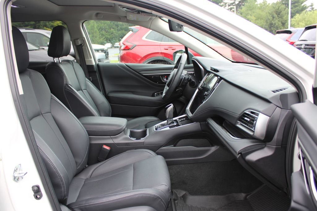 Used 2023 Subaru Outback Limited AWD/4WD image 13