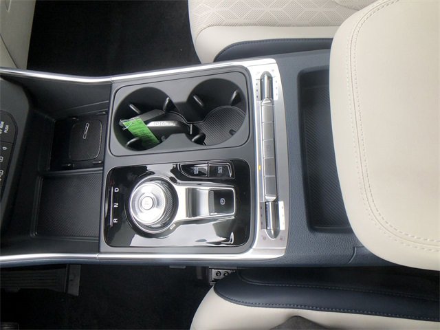 New 2026 Kia Carnival SX w/ SX Dark Edition Package image 21