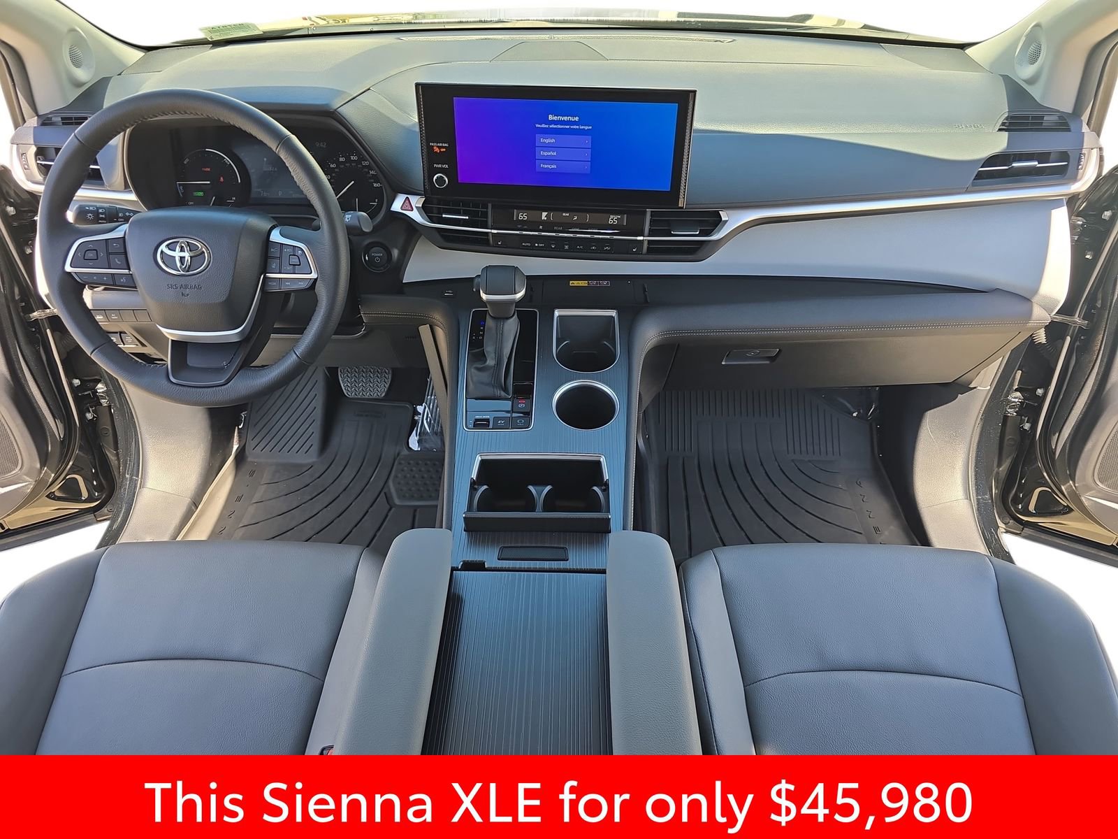 Used 2025 Toyota Sienna XLE w/ XLE Plus Package FWD image 15