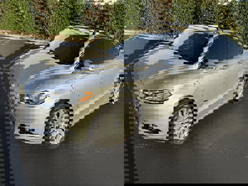 Used 2014 Ford Fusion Energi Titanium w/ Driver Assist Package image 8