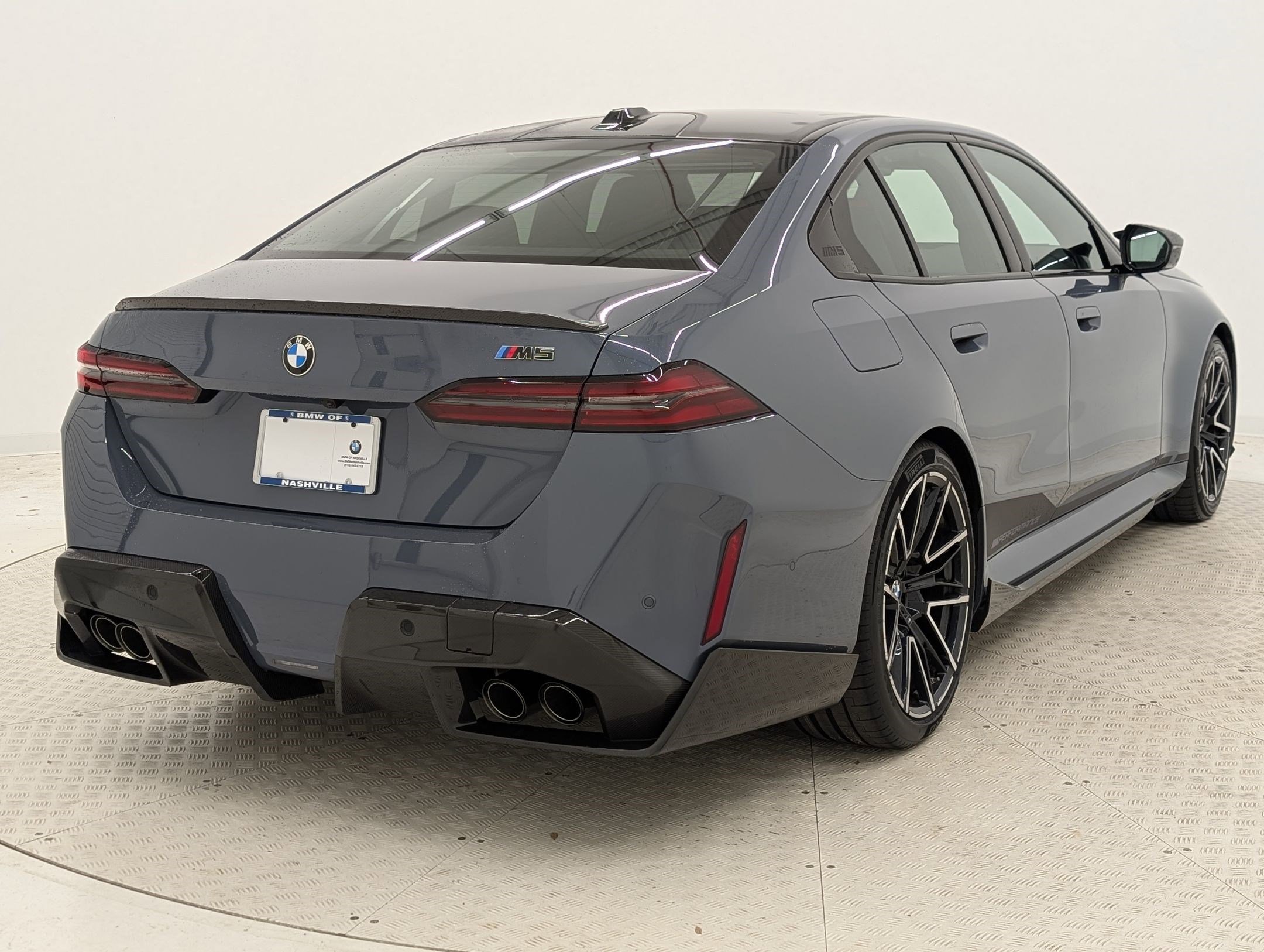 Certified 2026 BMW M5 w/ Executive Package image 9