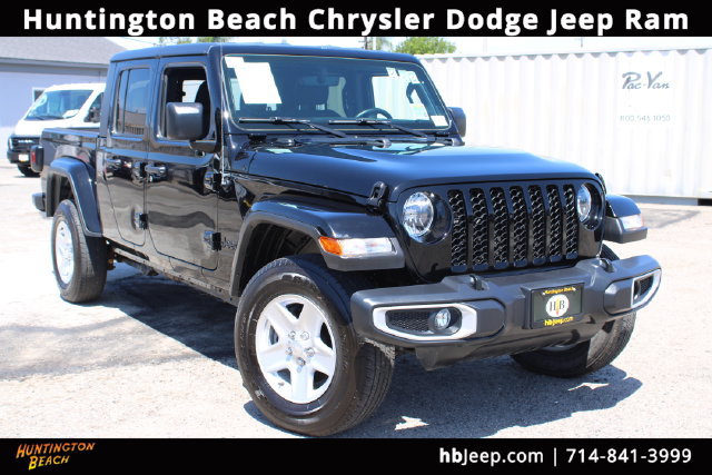 Used 2022 Jeep Gladiator Sport AWD/4WD image 1