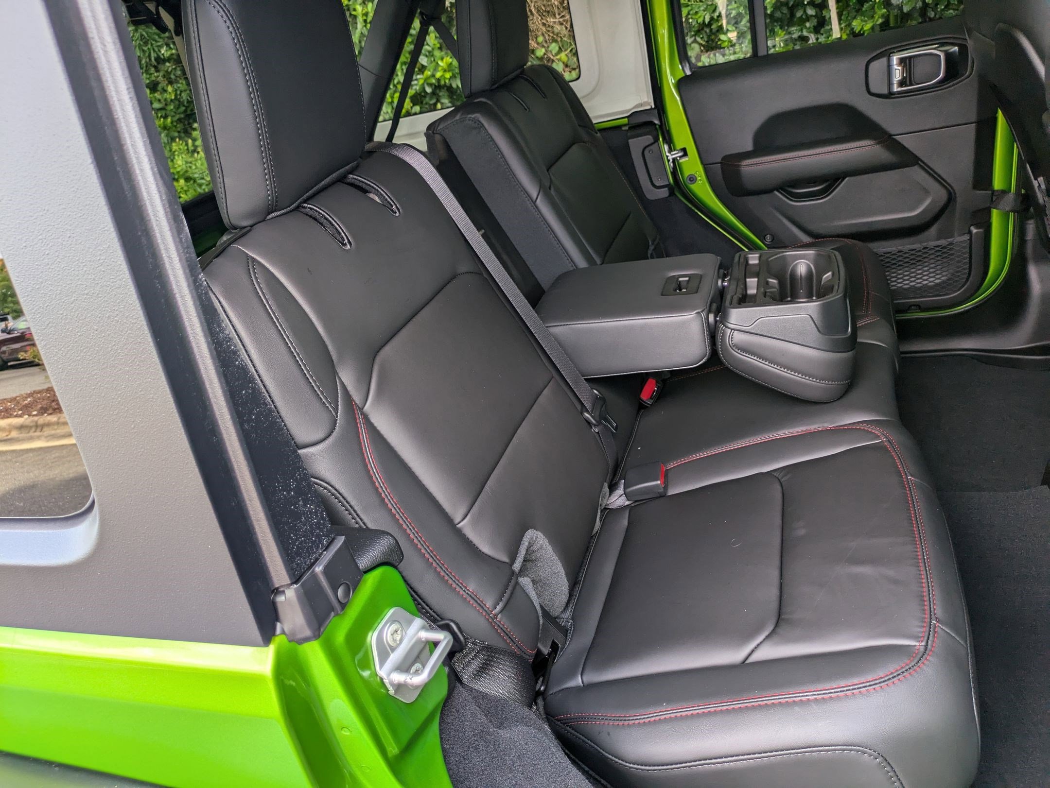 New 2025 Jeep Wrangler Unlimited Rubicon image 26