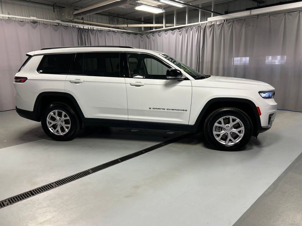 Used 2022 Jeep Grand Cherokee L Limited image 8