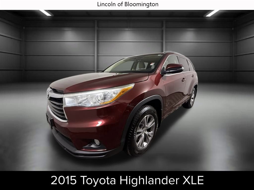 Used 2015 Toyota Highlander XLE image 1