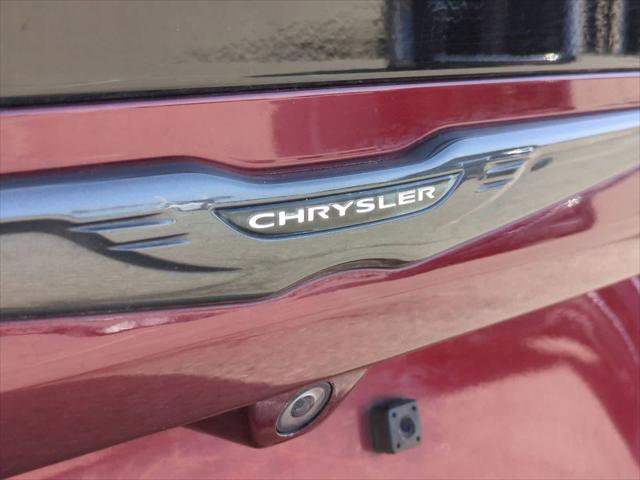 Certified 2019 Chrysler Pacifica Limited w/ S Appearance Package FWD image 11