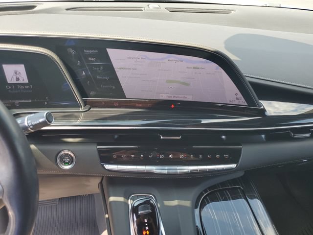 Used 2023 Cadillac Escalade Sport w/ LPO, ONYX Package AWD/4WD image 25