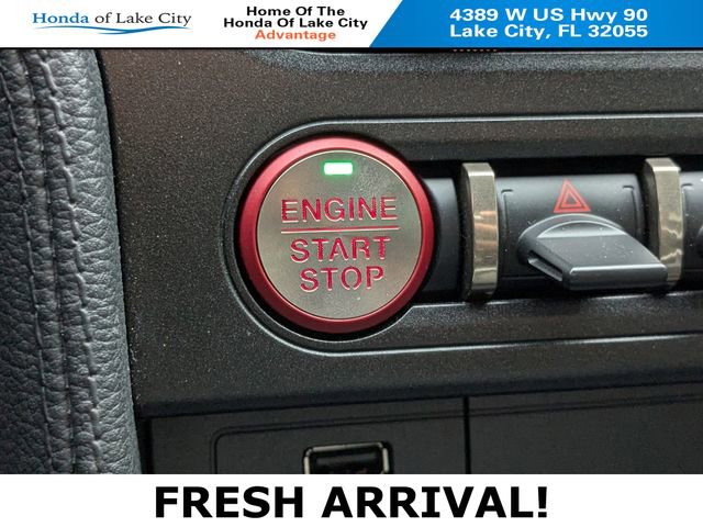 Used 2020 Ford Mustang Shelby GT500 w/ Technology Package image 24