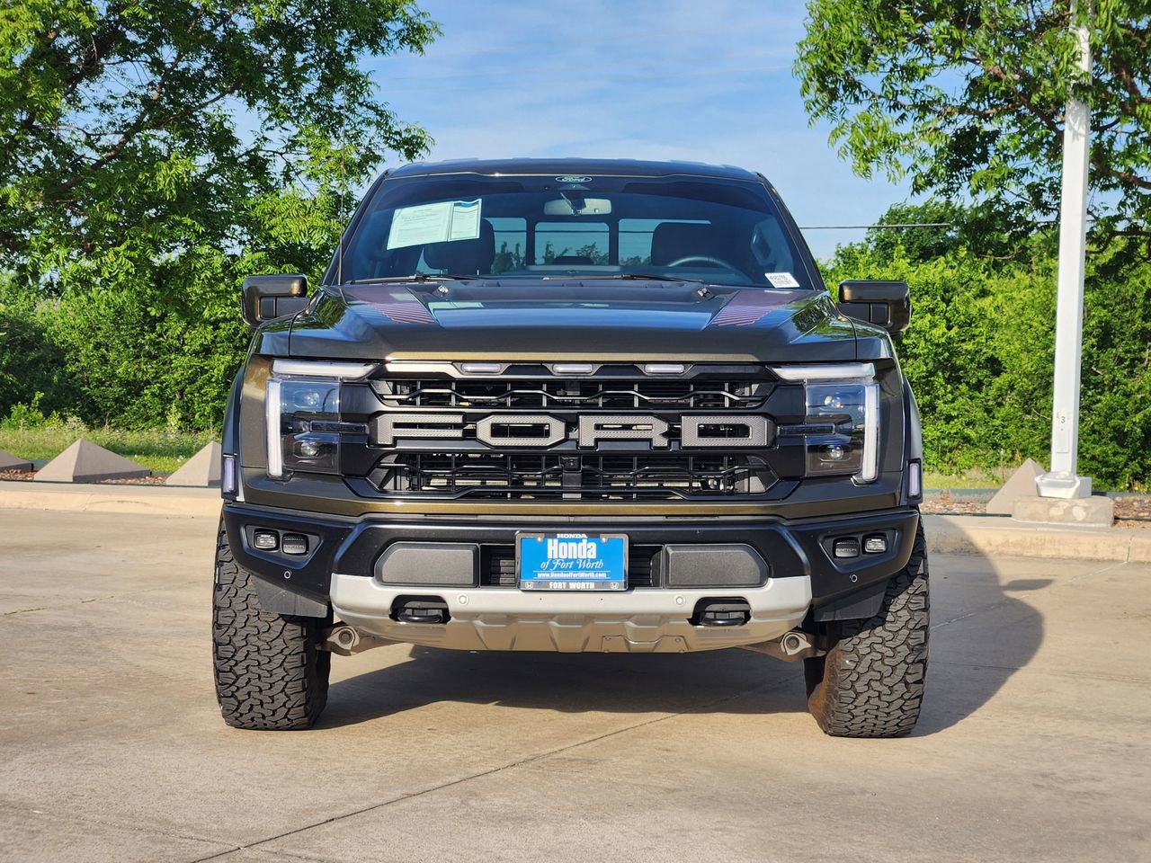 Used 2026 Ford F150 Raptor AWD/4WD image 2