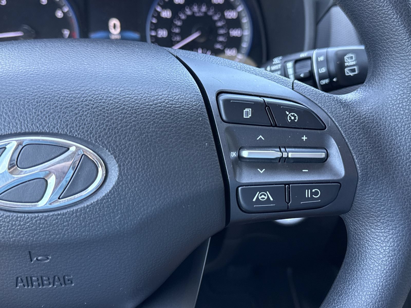 Used 2022 Hyundai Kona SEL FWD image 19