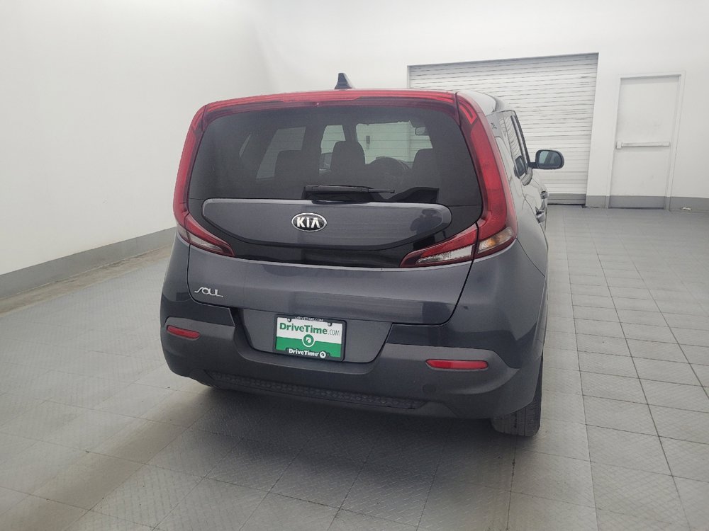 Used 2021 Kia Soul LX FWD image 7