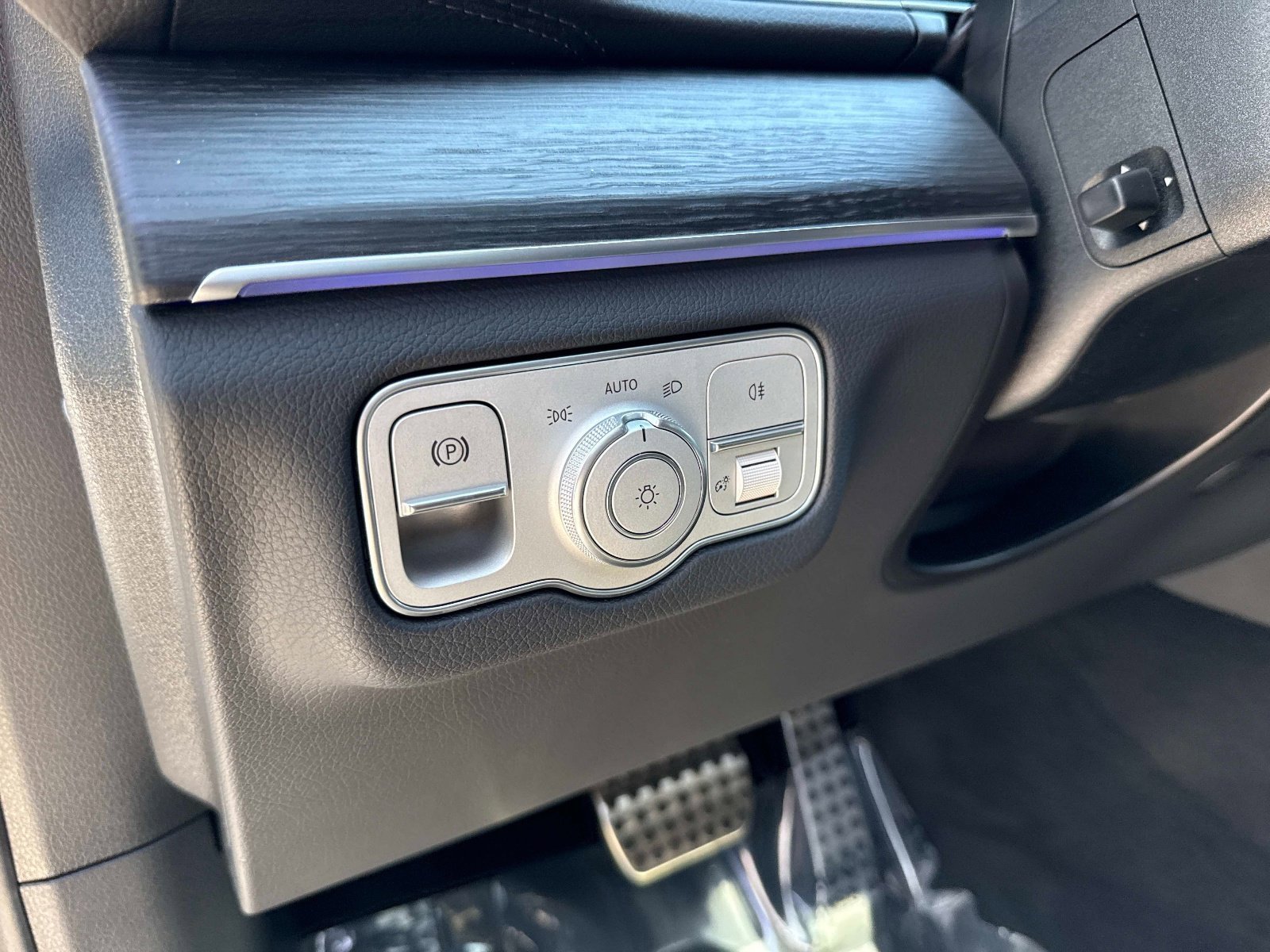 New 2026 Mercedes-Benz GLS 450 4MATIC image 22