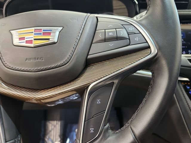 Used 2021 Cadillac XT5 Premium Luxury w/ Platinum Package image 26