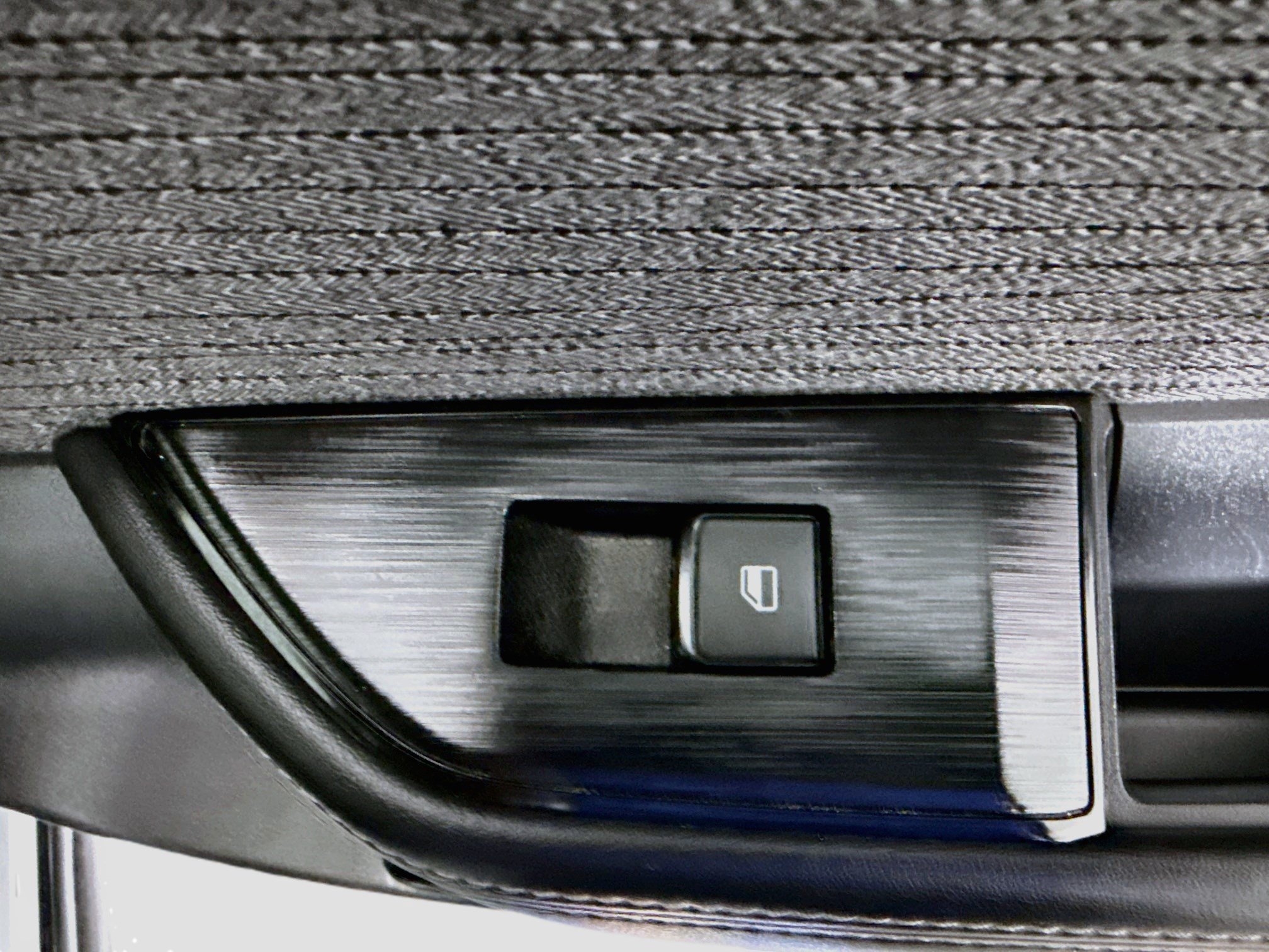 Used 2022 Nissan Rogue SV FWD image 31