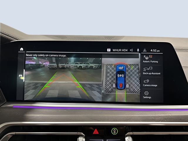 Used 2022 BMW X7 xDrive40i w/ M Sport Package image 28